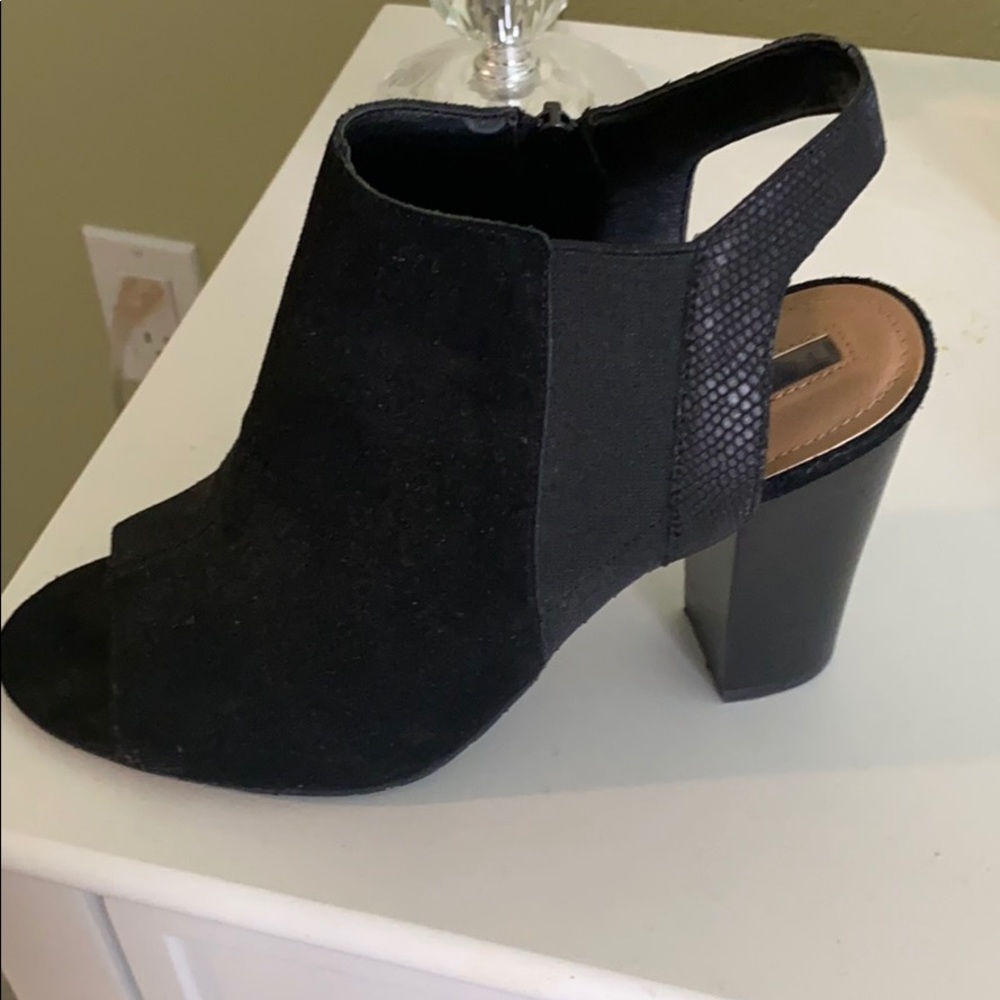 Tahari Peep Toe Booties